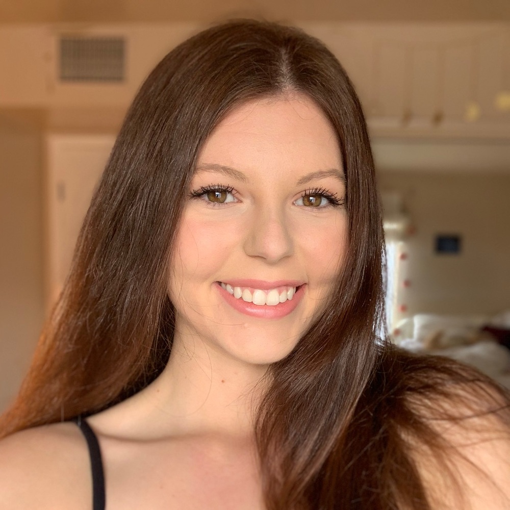 Meet your Posher, Ashley